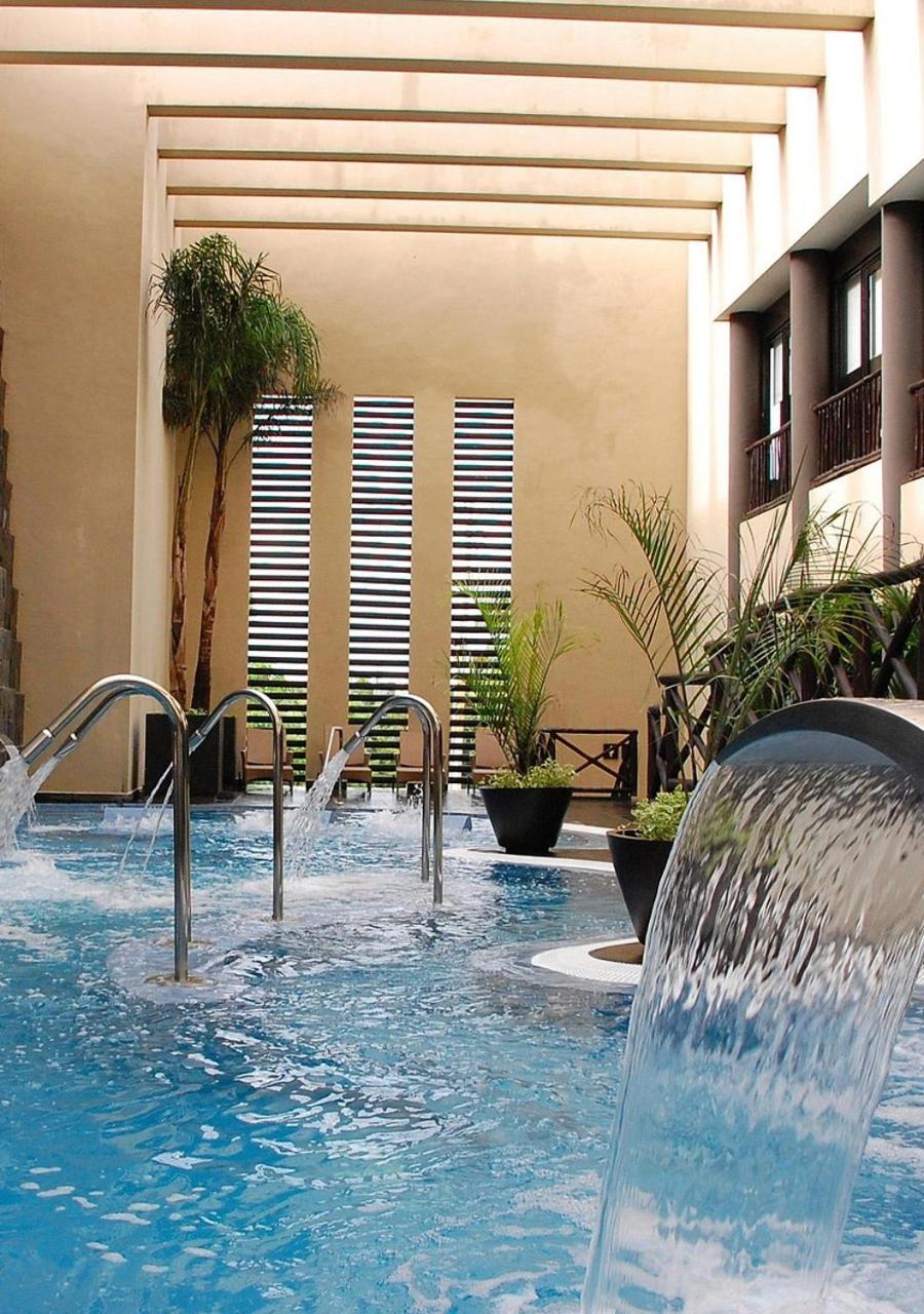 פורטו אוונטורס High-End Waterfront Condo At Secrets Waters מראה חיצוני תמונה