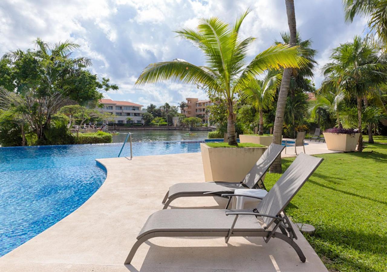 פורטו אוונטורס High-End Waterfront Condo At Secrets Waters מראה חיצוני תמונה